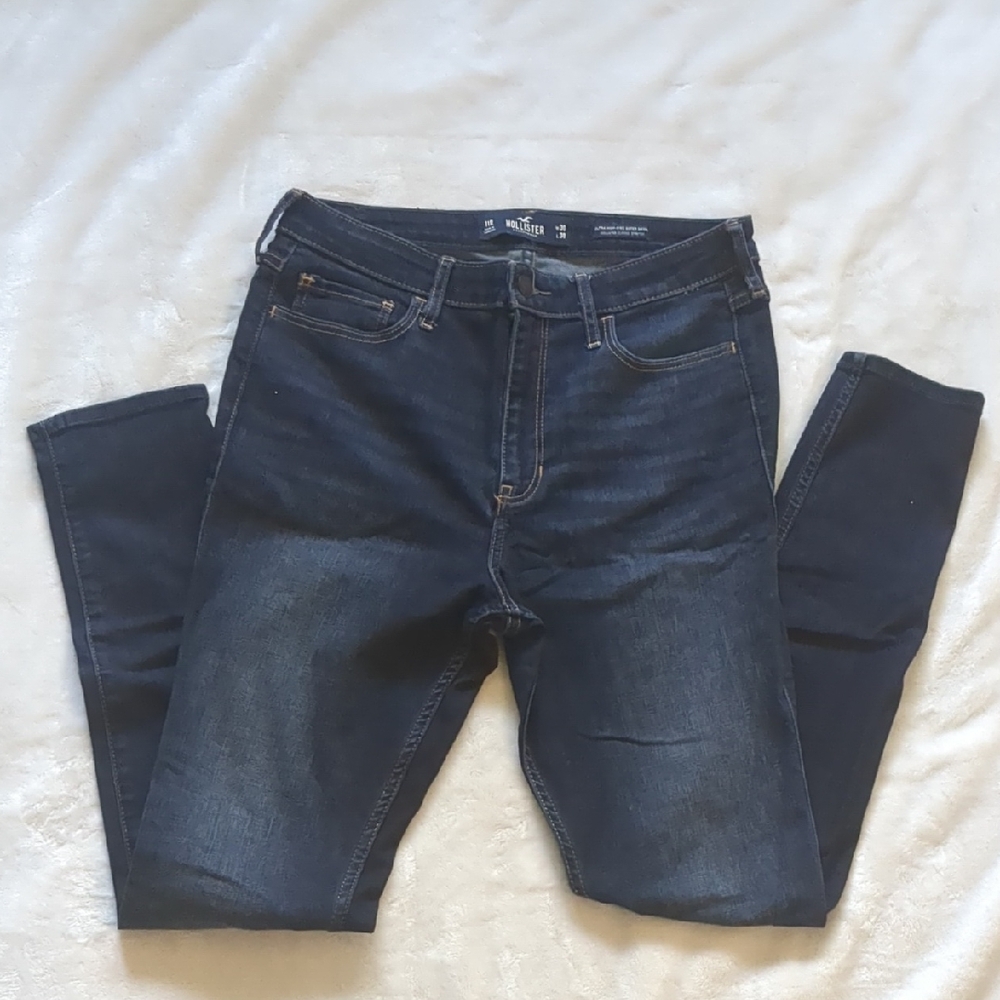 Hollister Women's Deep Blue Ultra High Rise Super Skinny Jeans Size 30x30